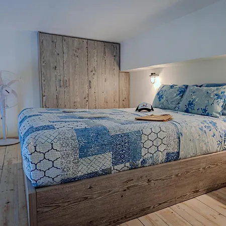 Blue Dream - Santorini