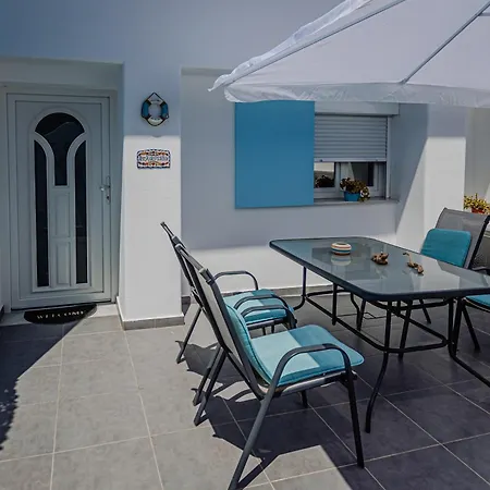 Blue Dream - Santorini Kamári