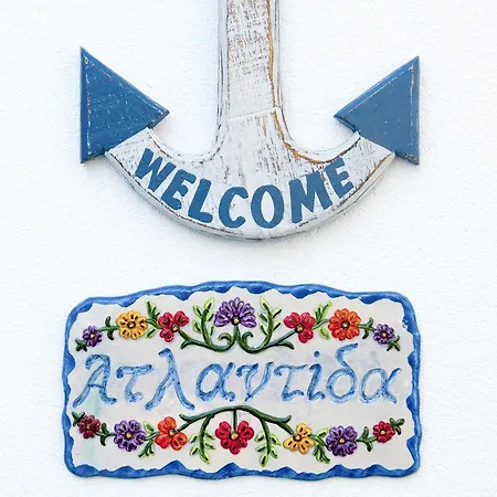 Blue Dream - Santorini Kamári