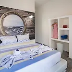 Blue Dream - Santorini * Kamari (Santorini)